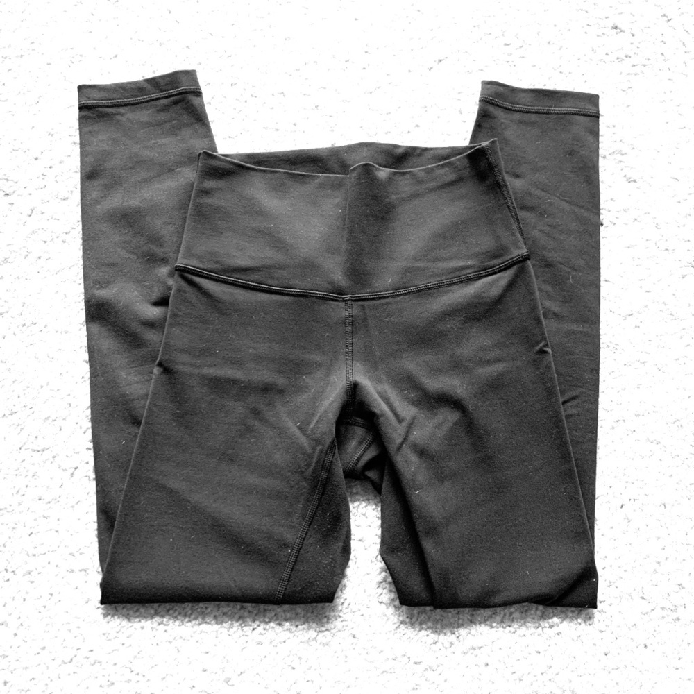 Lululemon Wunder Under ankle length pant